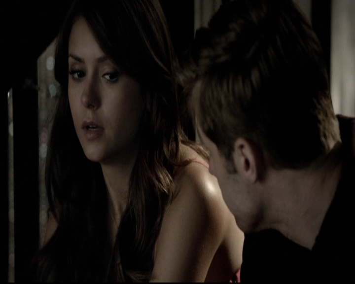 VampireDiariesWorld-dot-org_5x08DeadManOnCampus1518.jpg