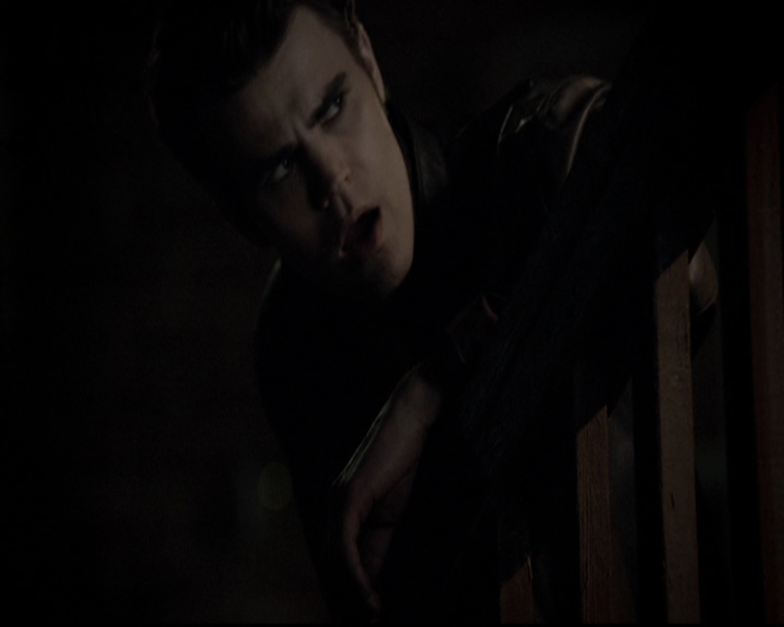 VampireDiariesWorld-dot-org_5x08DeadManOnCampus1575.jpg