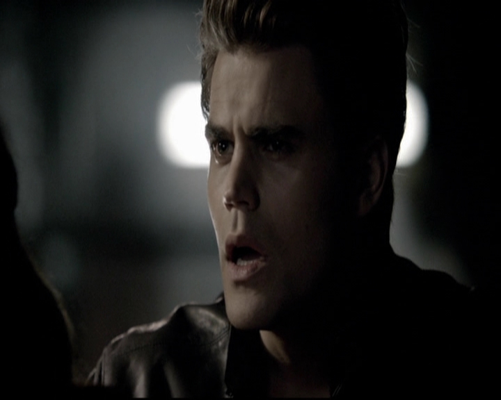 VampireDiariesWorld-dot-org_5x08DeadManOnCampus1616.jpg