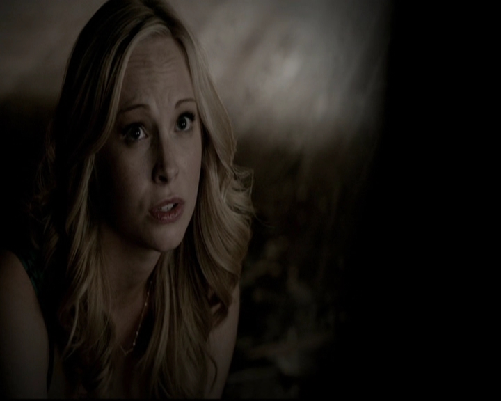 VampireDiariesWorld-dot-org_5x08DeadManOnCampus1830.jpg