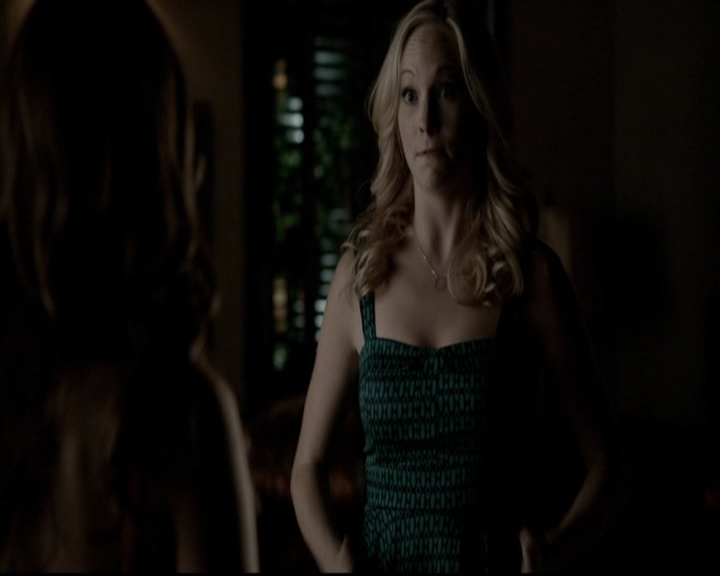 VampireDiariesWorld-dot-org_5x08DeadManOnCampus2182.jpg VampireDiariesWorld-dot-org_5x08DeadManOnCampus2182.jpg
