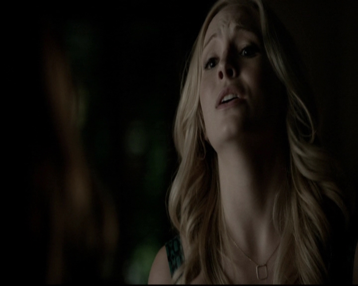 VampireDiariesWorld-dot-org_5x08DeadManOnCampus2187.jpg