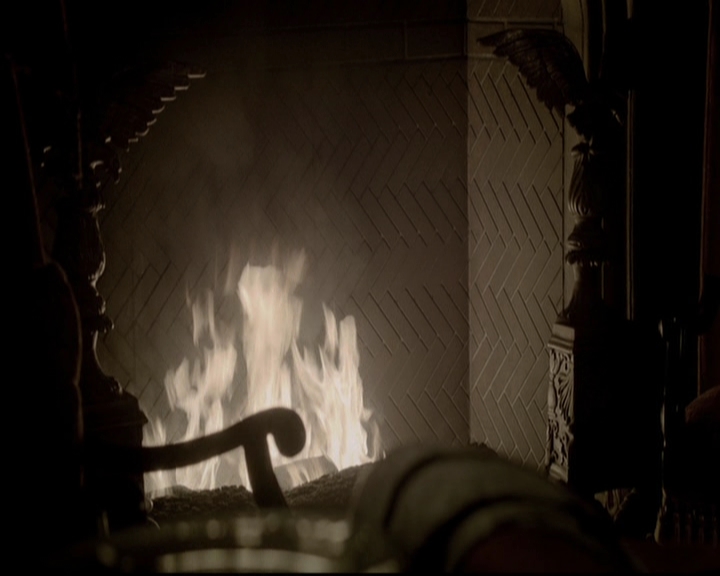 VampireDiariesWorld-dot-org_5x09TheCell0054.jpg