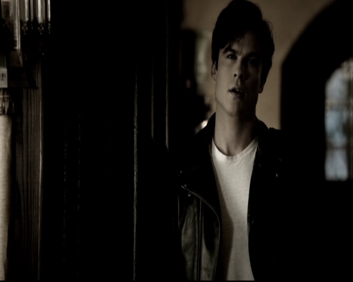 VampireDiariesWorld-dot-org_5x09TheCell0071.jpg