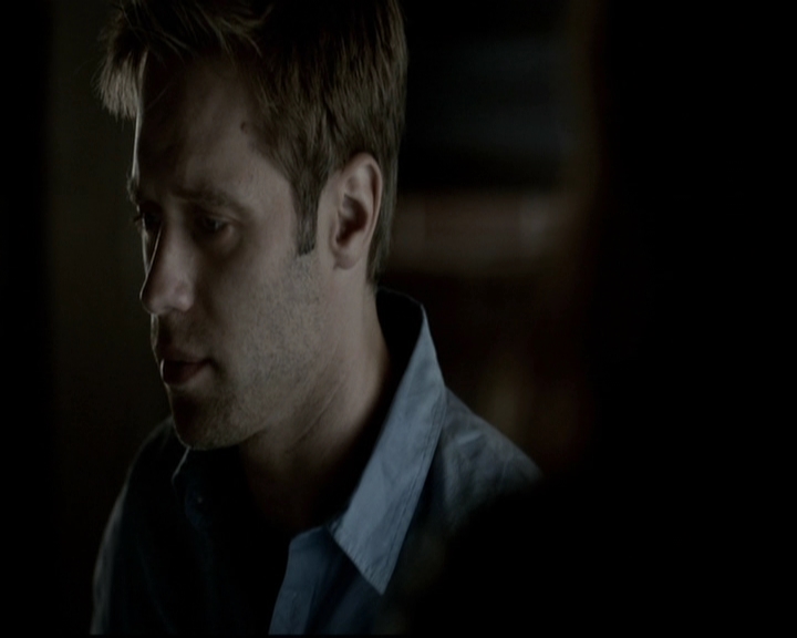 VampireDiariesWorld-dot-org_5x09TheCell0361.jpg