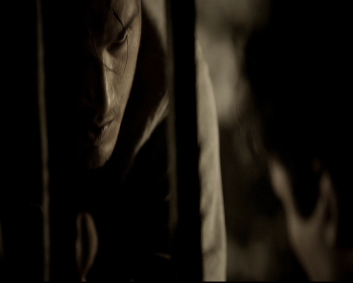 VampireDiariesWorld-dot-org_5x09TheCell0792.jpg