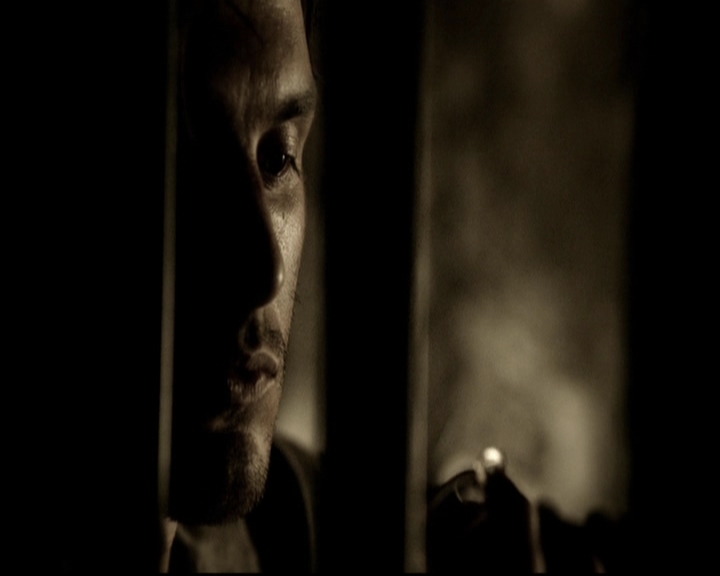 VampireDiariesWorld-dot-org_5x09TheCell0845.jpg