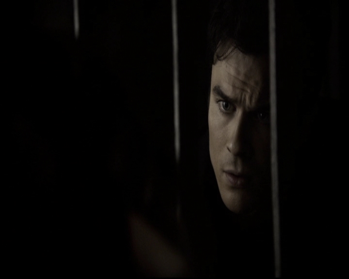 VampireDiariesWorld-dot-org_5x09TheCell0898.jpg