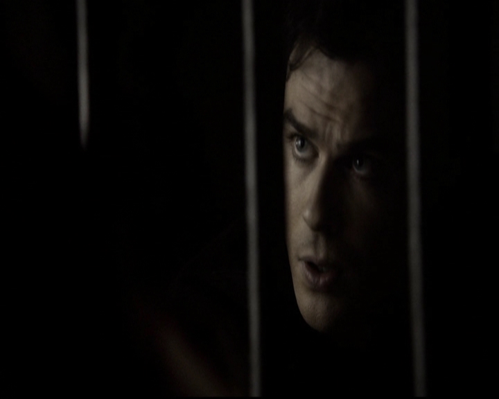 VampireDiariesWorld-dot-org_5x09TheCell0906.jpg