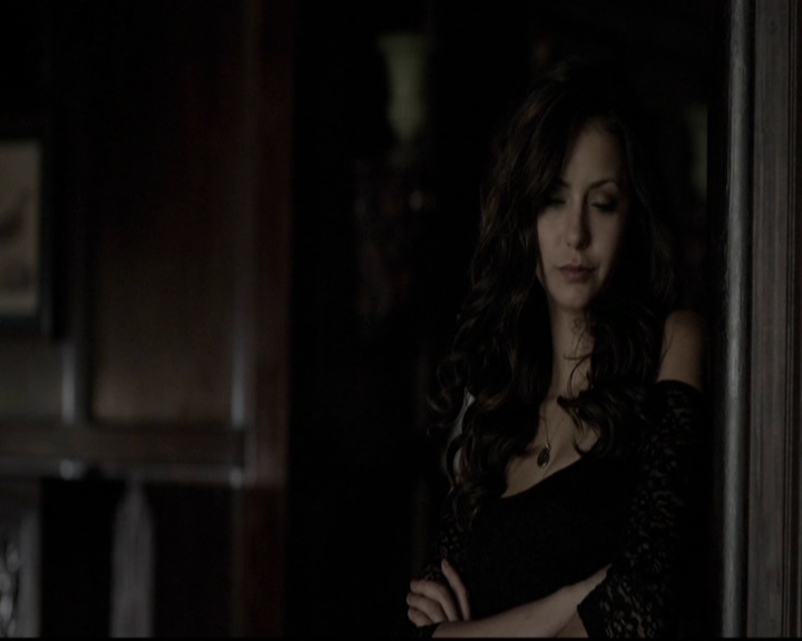 VampireDiariesWorld-dot-org_5x09TheCell0934.jpg
