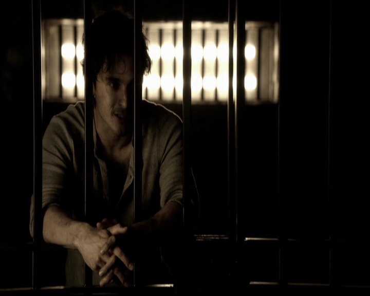 VampireDiariesWorld-dot-org_5x09TheCell1036.jpg