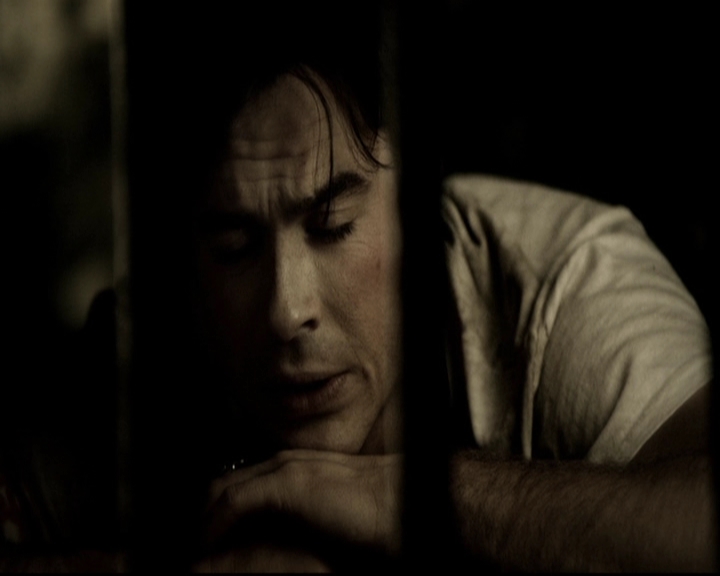 VampireDiariesWorld-dot-org_5x09TheCell1145.jpg