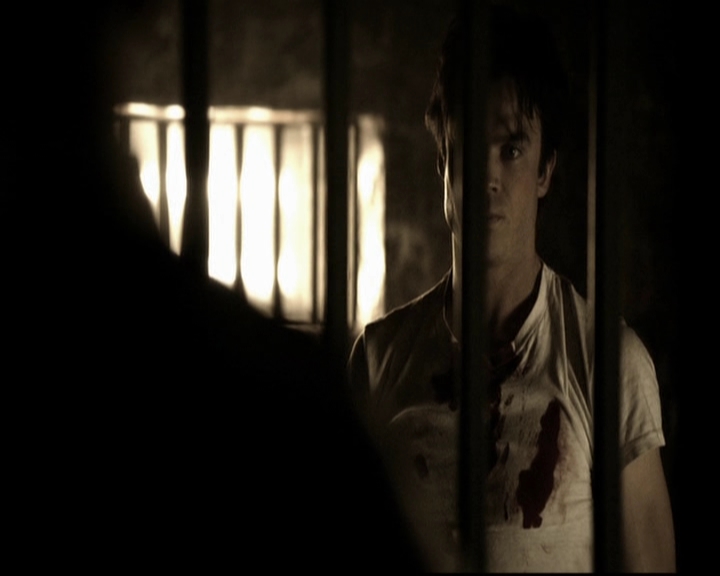 VampireDiariesWorld-dot-org_5x09TheCell1165.jpg