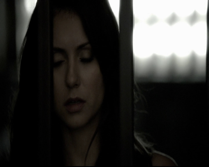 VampireDiariesWorld-dot-org_5x09TheCell1289.jpg