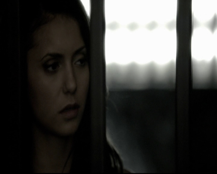 VampireDiariesWorld-dot-org_5x09TheCell1290.jpg