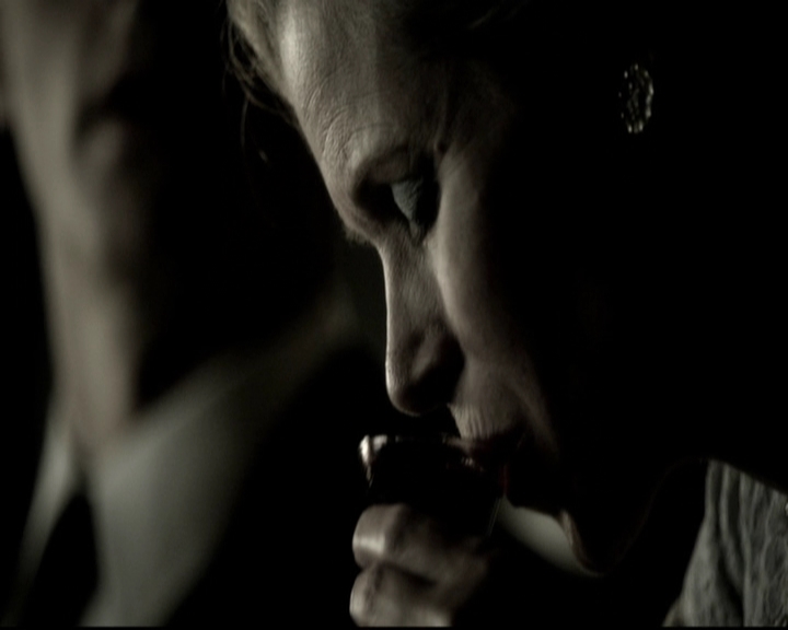 VampireDiariesWorld-dot-org_5x09TheCell1332.jpg