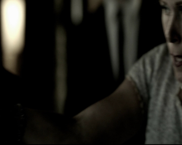 VampireDiariesWorld-dot-org_5x09TheCell1334.jpg