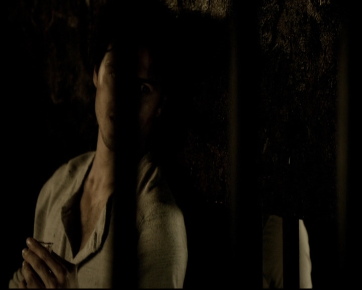 VampireDiariesWorld-dot-org_5x09TheCell1363.jpg
