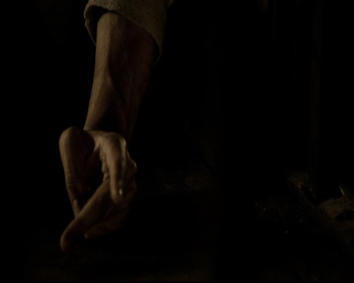 VampireDiariesWorld-dot-org_5x09TheCell1390.jpg