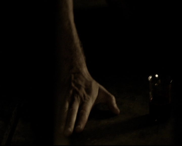 VampireDiariesWorld-dot-org_5x09TheCell1395.jpg