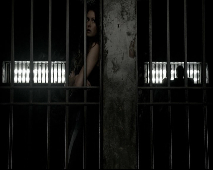 VampireDiariesWorld-dot-org_5x09TheCell1438.jpg