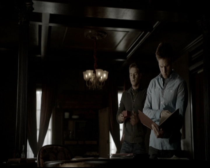 VampireDiariesWorld-dot-org_5x09TheCell1442.jpg
