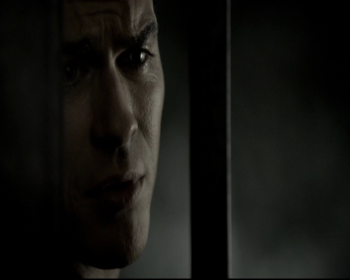 VampireDiariesWorld-dot-org_5x09TheCell1703.jpg