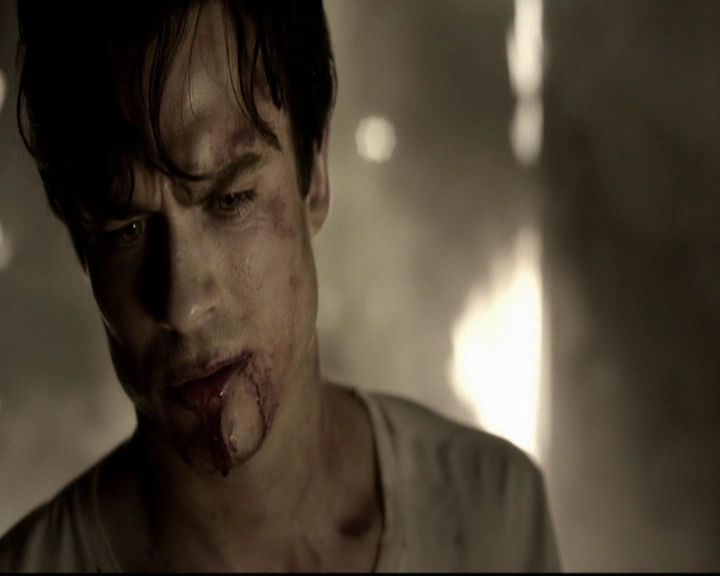 VampireDiariesWorld-dot-org_5x09TheCell1727.jpg VampireDiariesWorld-dot-org_5x09TheCell1727.jpg
