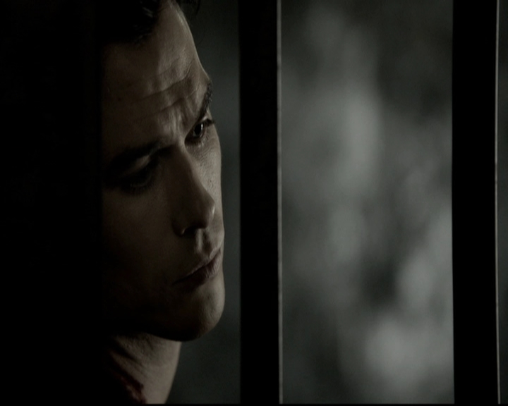 VampireDiariesWorld-dot-org_5x09TheCell1734.jpg