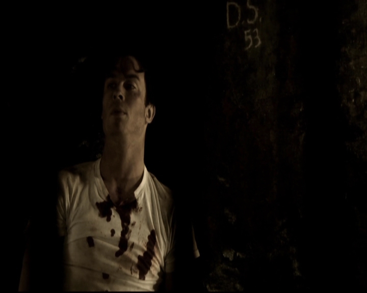 VampireDiariesWorld-dot-org_5x09TheCell2004.jpg