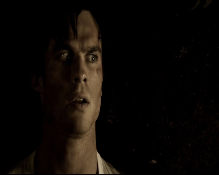 VampireDiariesWorld-dot-org_5x09TheCell2020.jpg