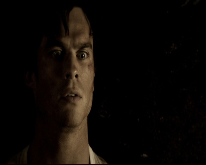 VampireDiariesWorld-dot-org_5x09TheCell2021.jpg