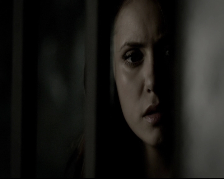 VampireDiariesWorld-dot-org_5x09TheCell2029.jpg