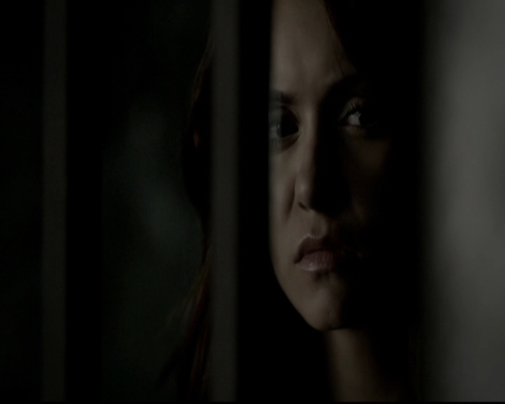 VampireDiariesWorld-dot-org_5x09TheCell2047.jpg