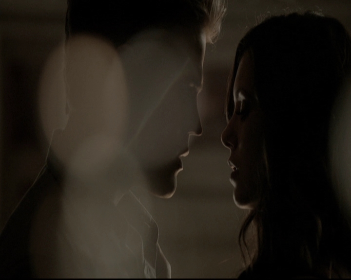 VampireDiariesWorld-dot-org_5x09TheCell2176.jpg VampireDiariesWorld-dot-org_5x09TheCell2176.jpg