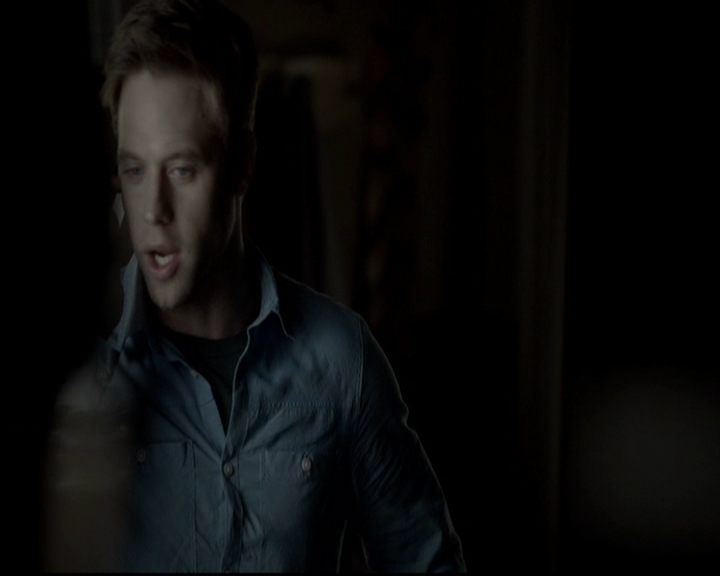 VampireDiariesWorld-dot-org_5x09TheCell2220.jpg