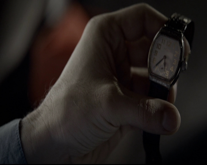 VampireDiariesWorld-dot-org_5x09TheCell2237.jpg