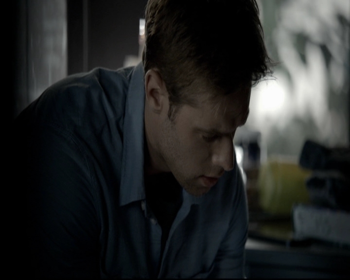 VampireDiariesWorld-dot-org_5x09TheCell2238.jpg