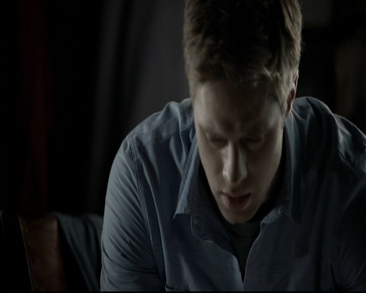 VampireDiariesWorld-dot-org_5x09TheCell2242.jpg