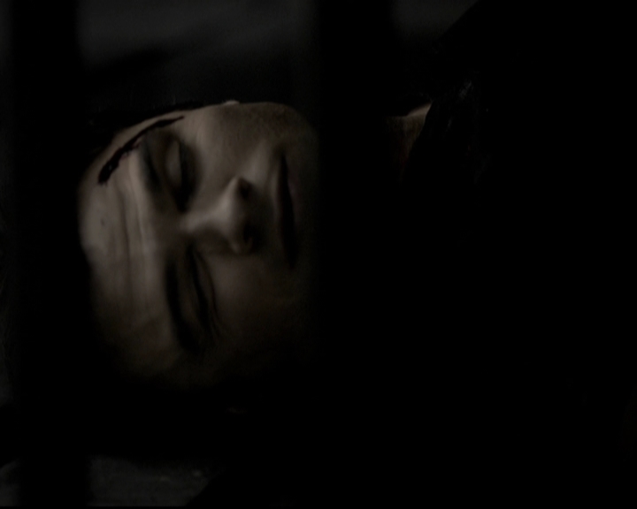 VampireDiariesWorld-dot-org_5x09TheCell2247.jpg