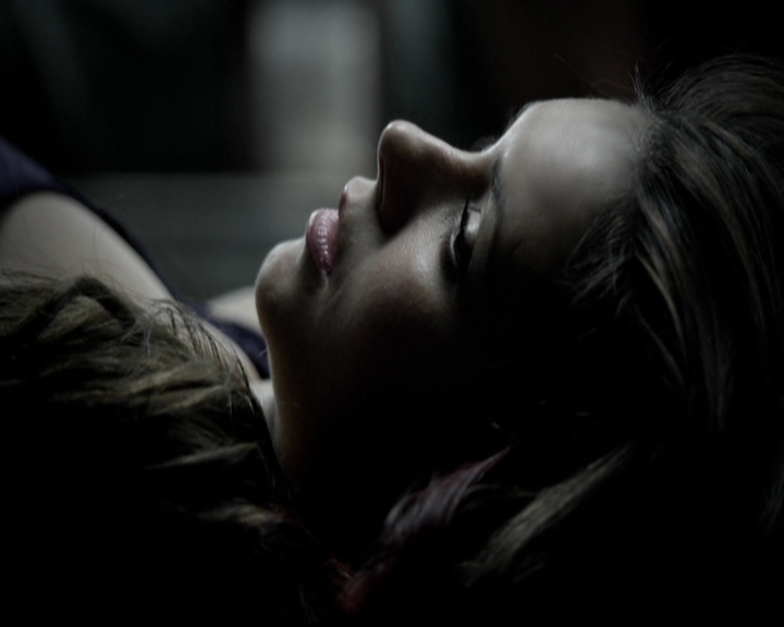 VampireDiariesWorld-dot-org_5x09TheCell2279.jpg