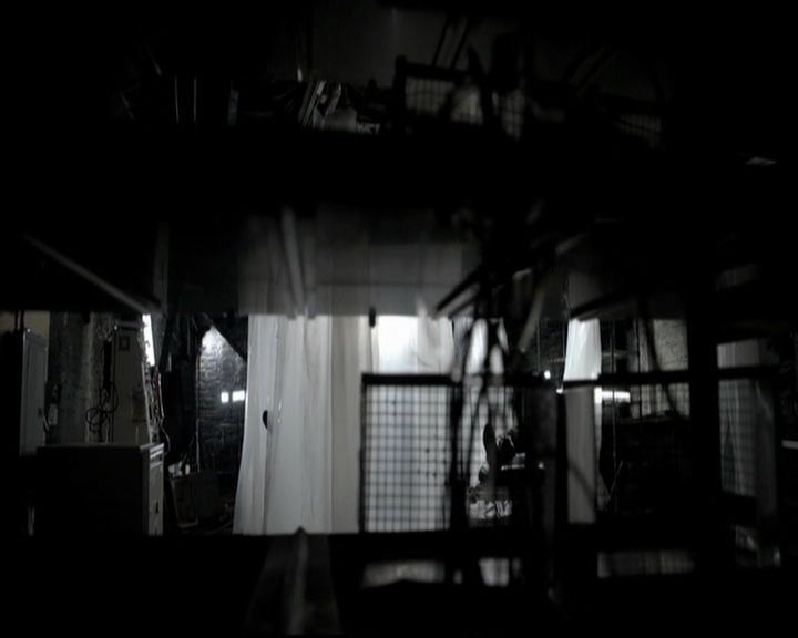 VampireDiariesWorld-dot-org_5x09TheCell2281.jpg