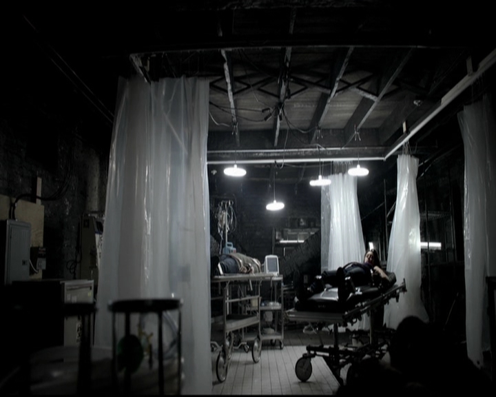 VampireDiariesWorld-dot-org_5x09TheCell2293.jpg