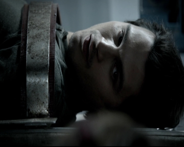VampireDiariesWorld-dot-org_5x09TheCell2297.jpg