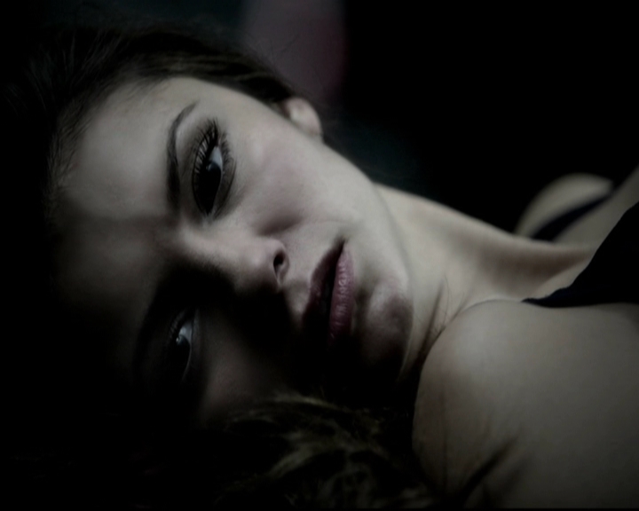 VampireDiariesWorld-dot-org_5x09TheCell2312.jpg