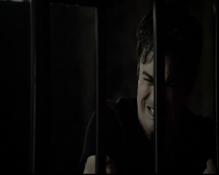 VampireDiariesWorld-dot-org_5x10FiftyShadesOfGrayson0111.jpg