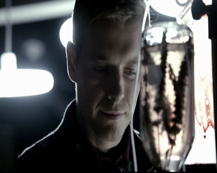 VampireDiariesWorld-dot-org_5x10FiftyShadesOfGrayson0263.jpg
