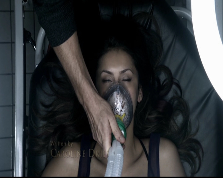 VampireDiariesWorld-dot-org_5x10FiftyShadesOfGrayson0283.jpg