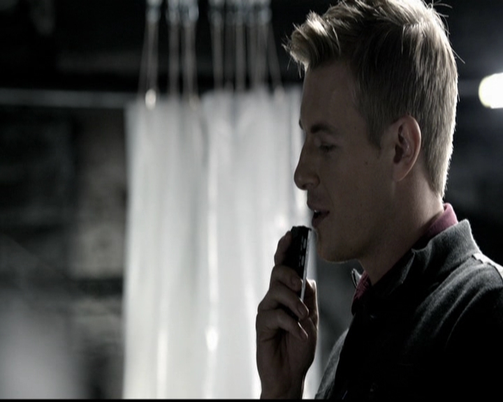VampireDiariesWorld-dot-org_5x10FiftyShadesOfGrayson0351.jpg