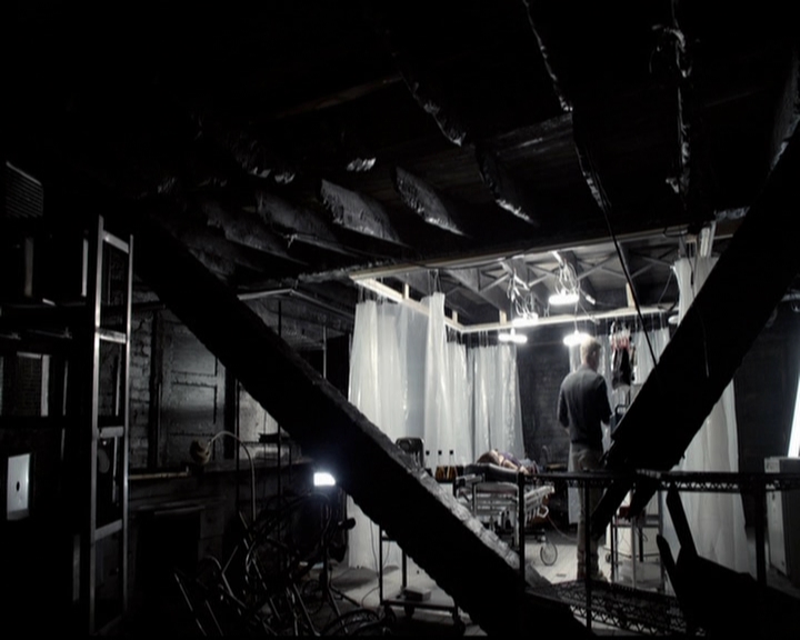 VampireDiariesWorld-dot-org_5x10FiftyShadesOfGrayson0368.jpg